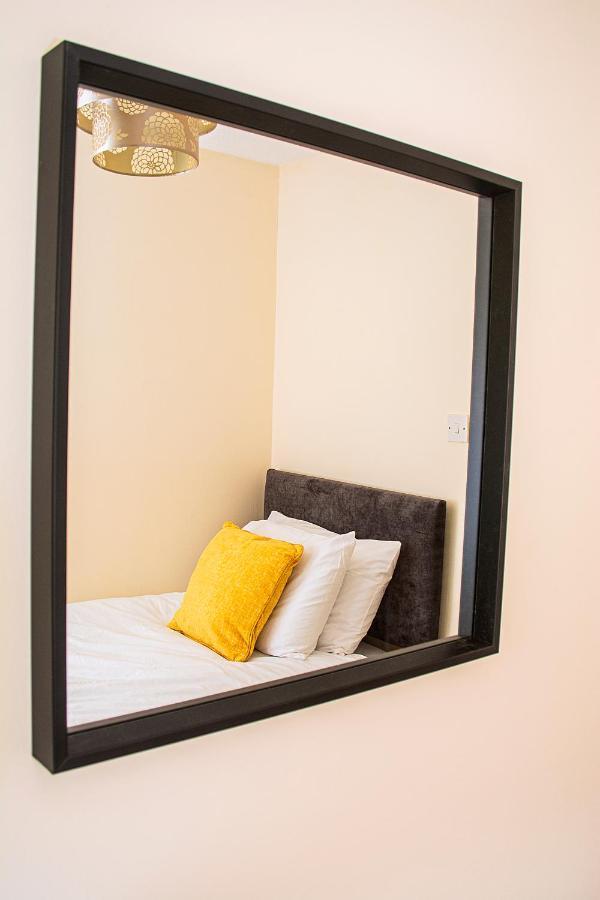 Cosy 3-Bed Home Close To City Centre مانشستر المظهر الخارجي الصورة