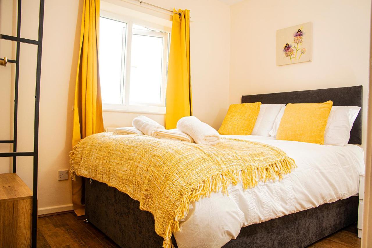 Cosy 3-Bed Home Close To City Centre مانشستر المظهر الخارجي الصورة