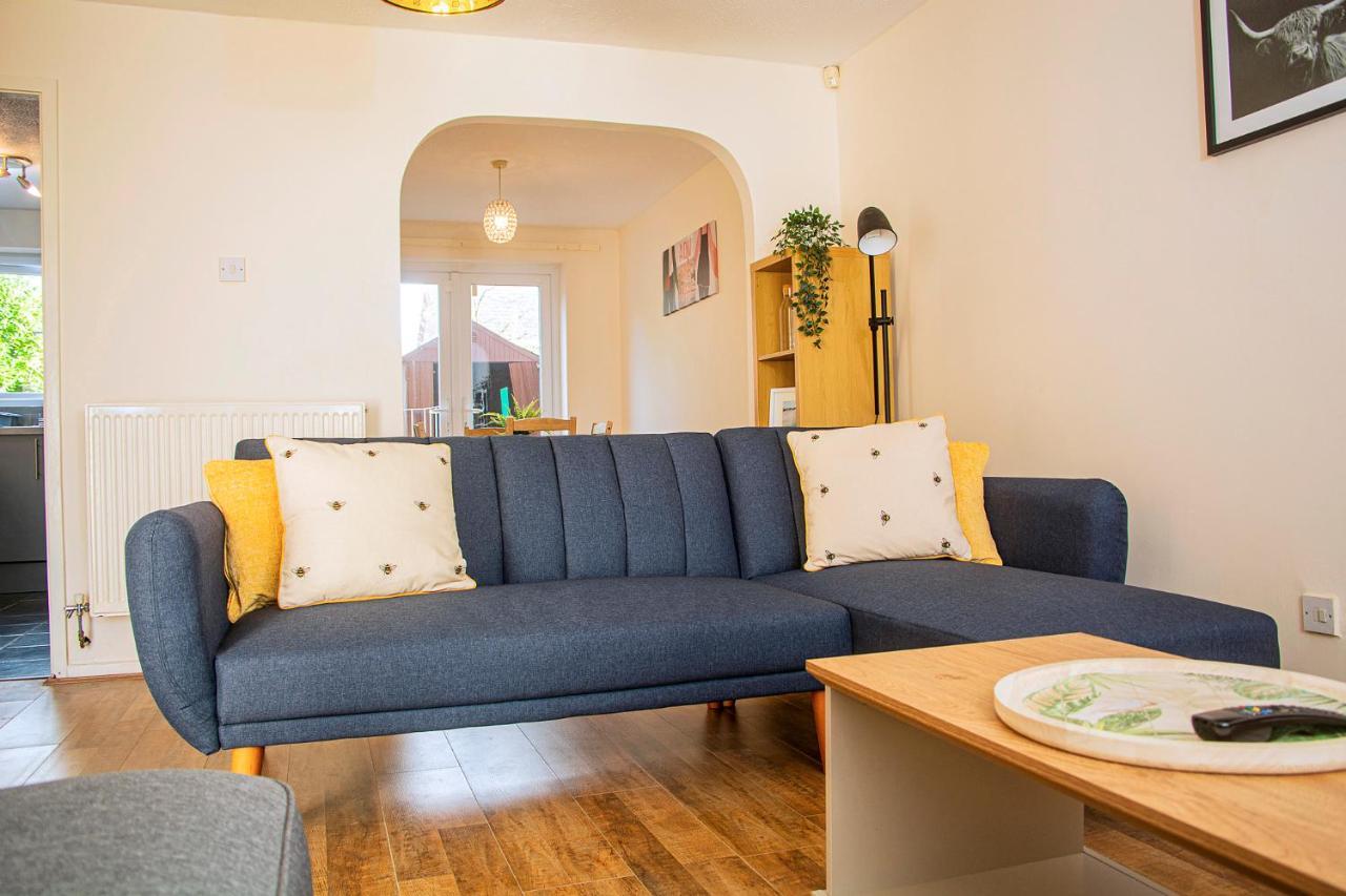 Cosy 3-Bed Home Close To City Centre مانشستر المظهر الخارجي الصورة