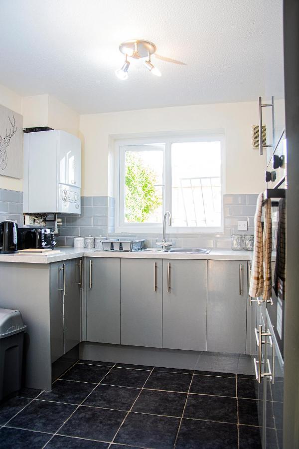 Cosy 3-Bed Home Close To City Centre مانشستر المظهر الخارجي الصورة